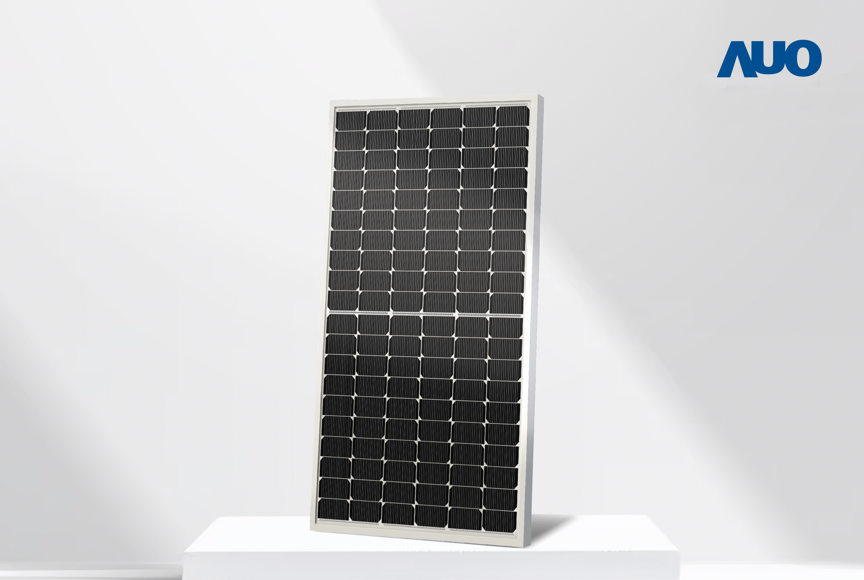 凯发研發「SunAlto雙玻雙面發電太陽能模組」，符合高轉換效率、低衰減的電池技術，並具備強壯的結構強度、高抗風壓及高抗鹽害特型，專門因應台灣海島型氣候所打造之高可靠性模組。